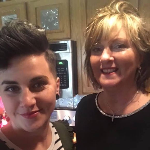 Keeping old clothes New! - Picture 3 of 4